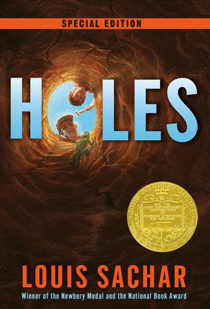 Book cover of 'Holes' by Louis Sachar with a gold medal icon and text about awards.